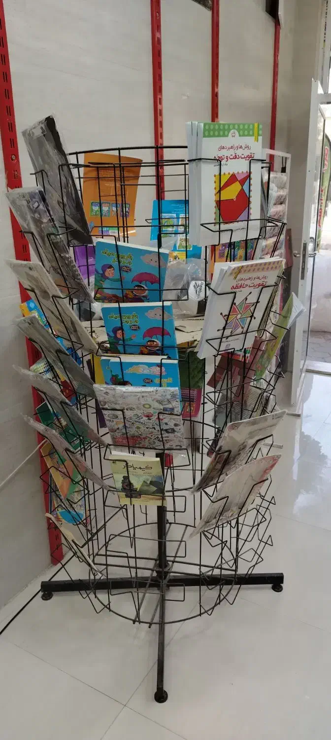 فروش استند کتاب و استند کاغذ کادو|فروشگاه و مغازه|مبارکه, |دیوار