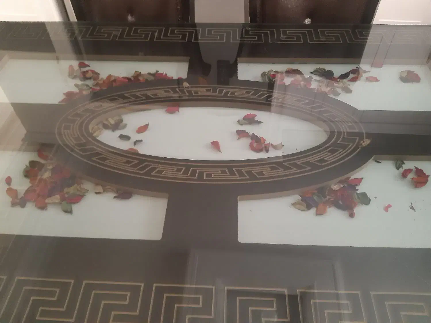 میز ناهارخوری ۶نفره برا خریدار واقعی تخفیف دارد.|میز و صندلی غذاخوری|نهاوند, |دیوار