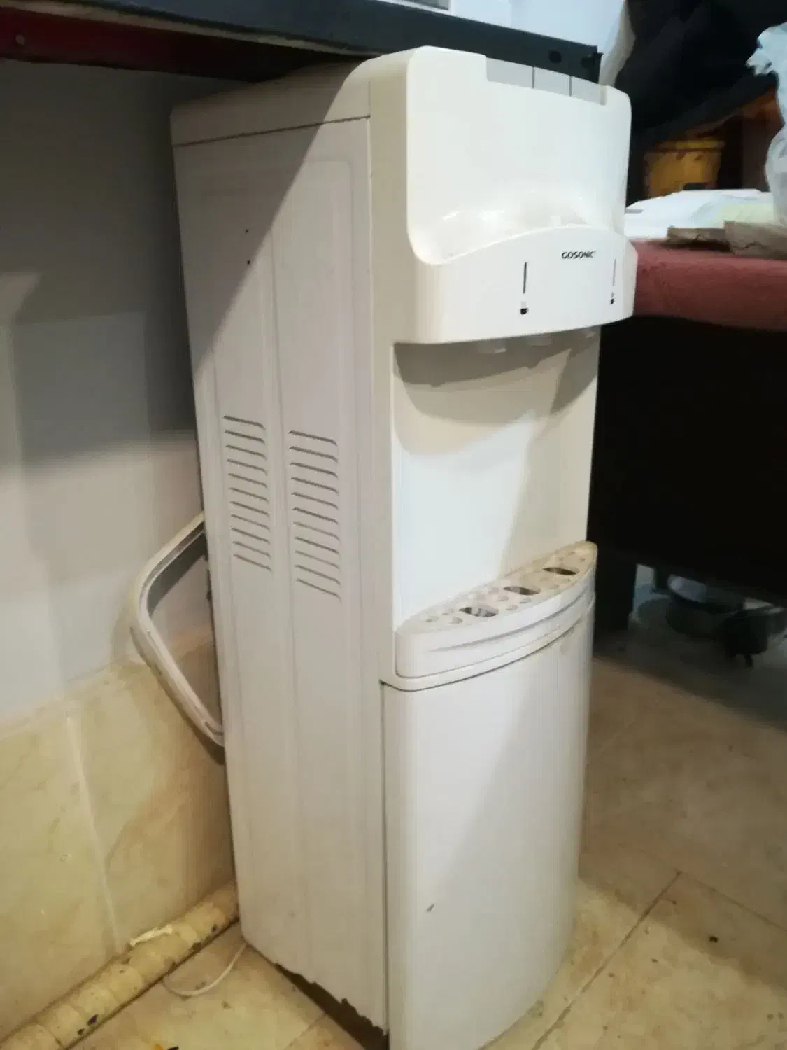 آبسردکن|آب‌سردکن و تصفیه آب|گلبهار, شهر جدید گلبهار|دیوار