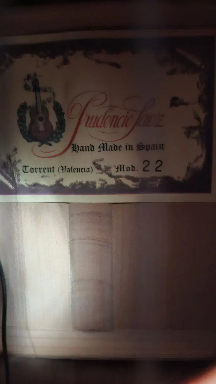 Prudencio Saez 22 گیتار دست ساز اسپانیایی|گیتار، بیس، امپلیفایر|قم, نیروگاه|دیوار