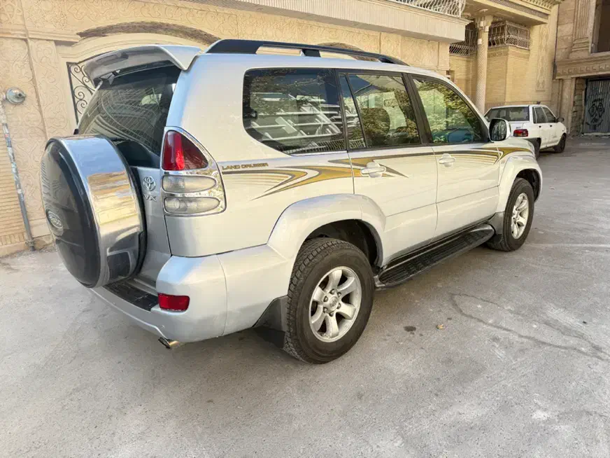 پرادو شش سیلندر اسپشیال کم کار|خودرو سواری و وانت|شیراز, قدوسی غربی|دیوار