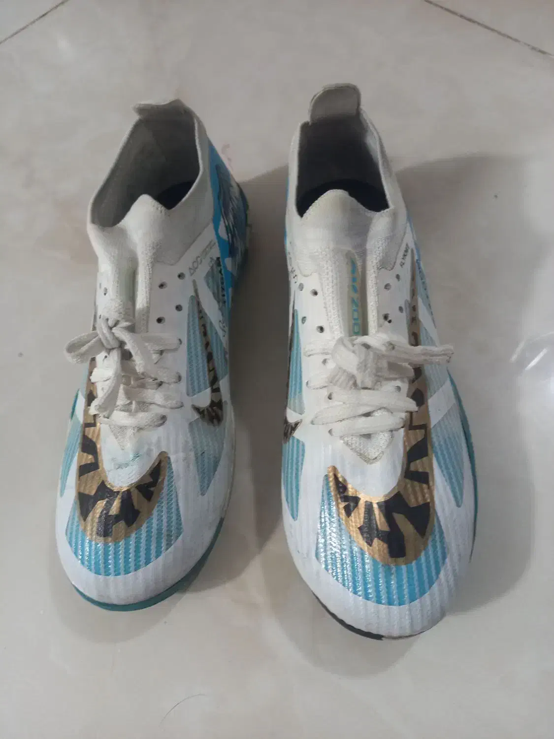 کتونی فوتبالی خارجی سایز ۳۸|کیف، کفش، کمربند|فردیس, فردیس|دیوار