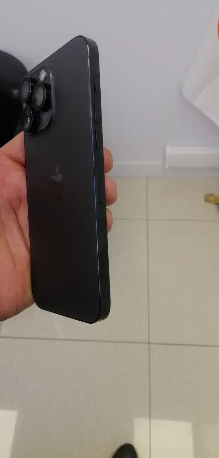 آیفون 14 پرومکس 256G مشابه نو|موبایل|شیراز, رحمتآباد|دیوار