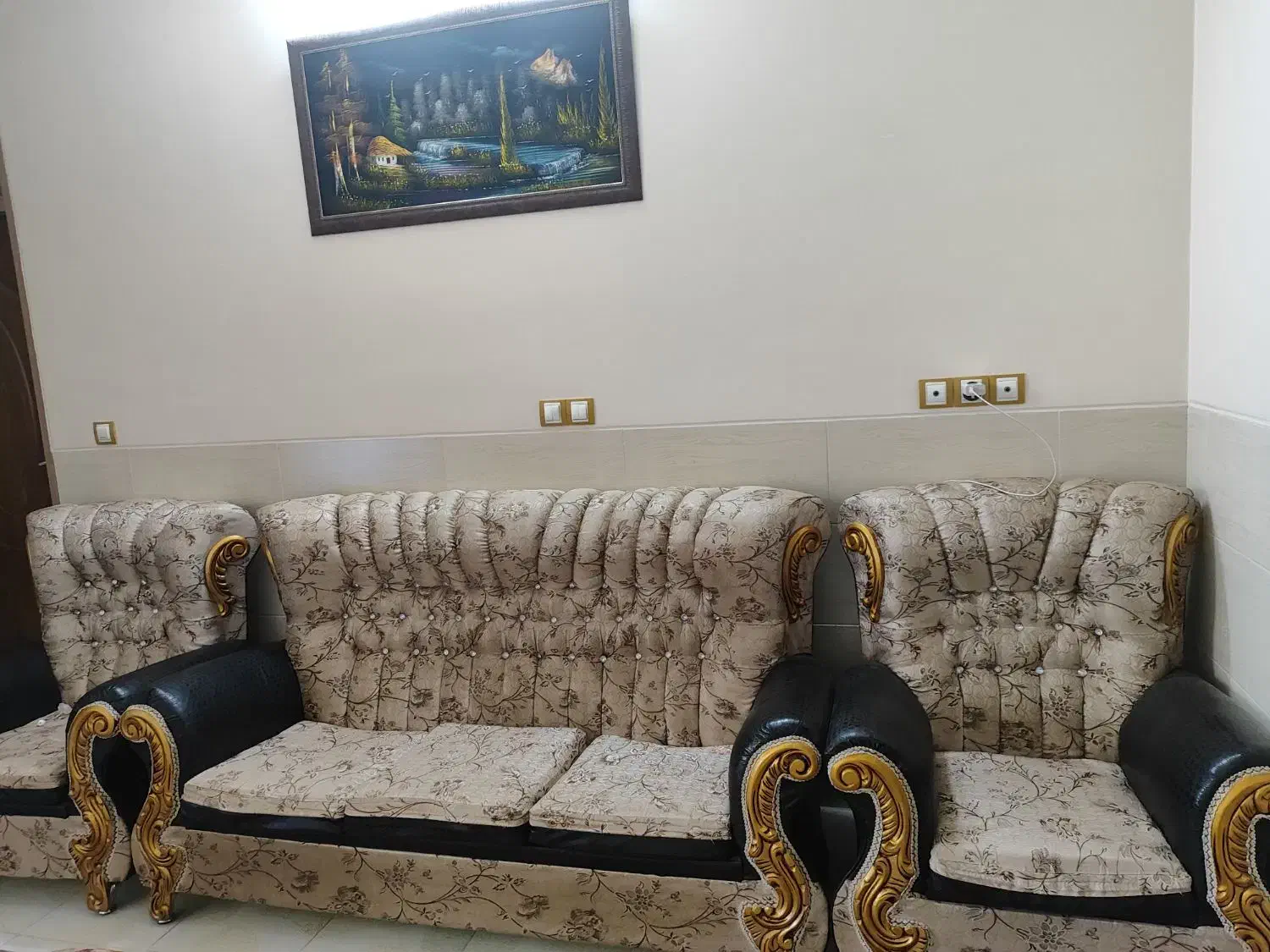 مبل|مبلمان خانگی و میز عسلی|یزد, |دیوار