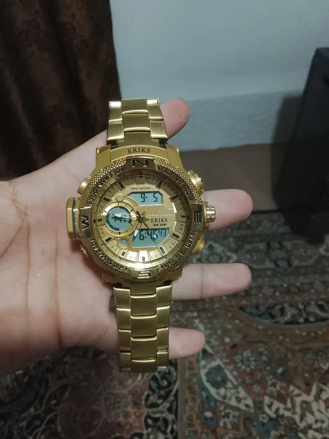 ساعت ERIKS|ساعت|تربت جام, بوستان وحدت|دیوار