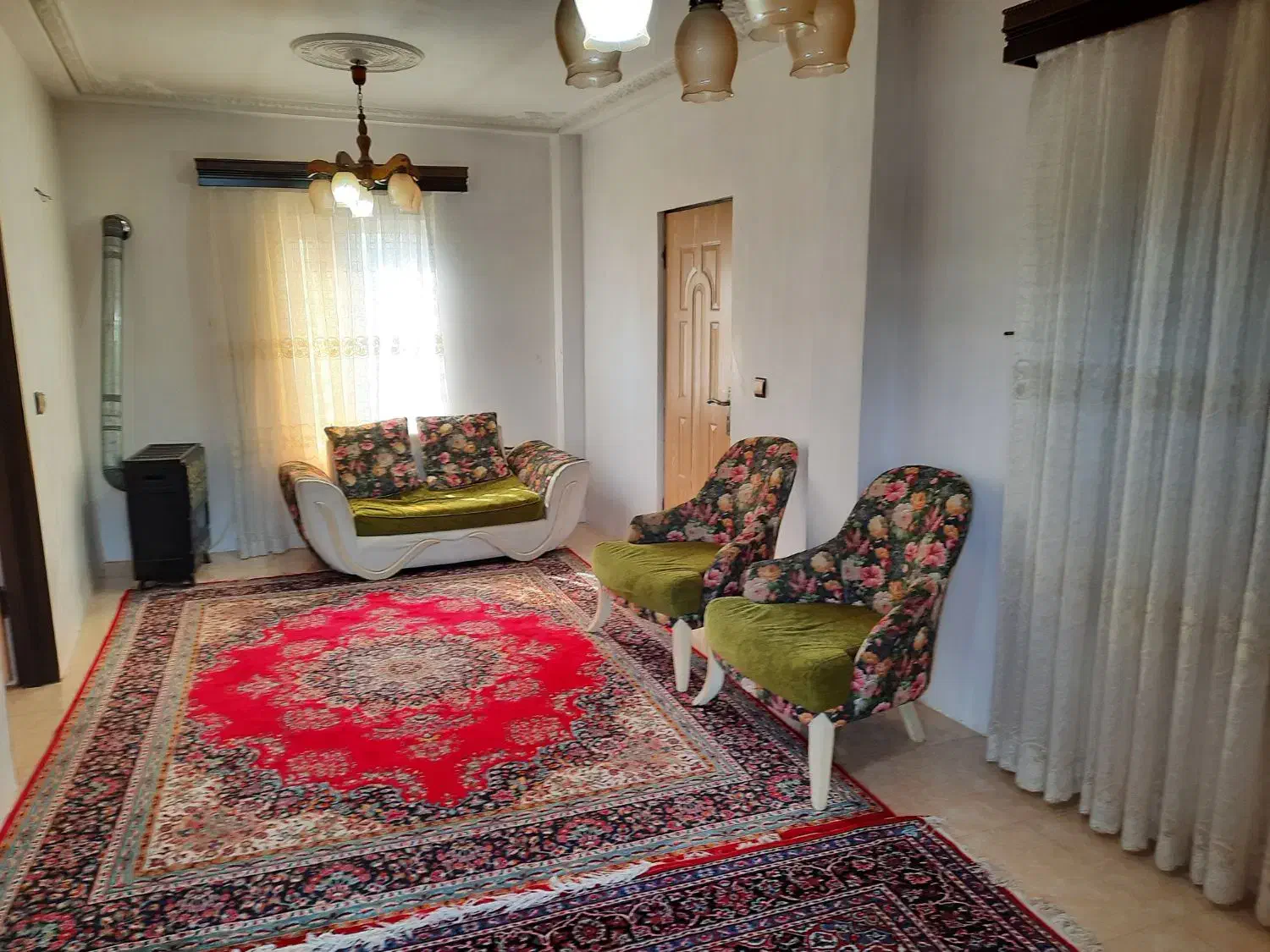 اقامتگاه باران.|اجارهٔ کوتاه‌مدت آپارتمان و سوئیت|چابکسر, |دیوار