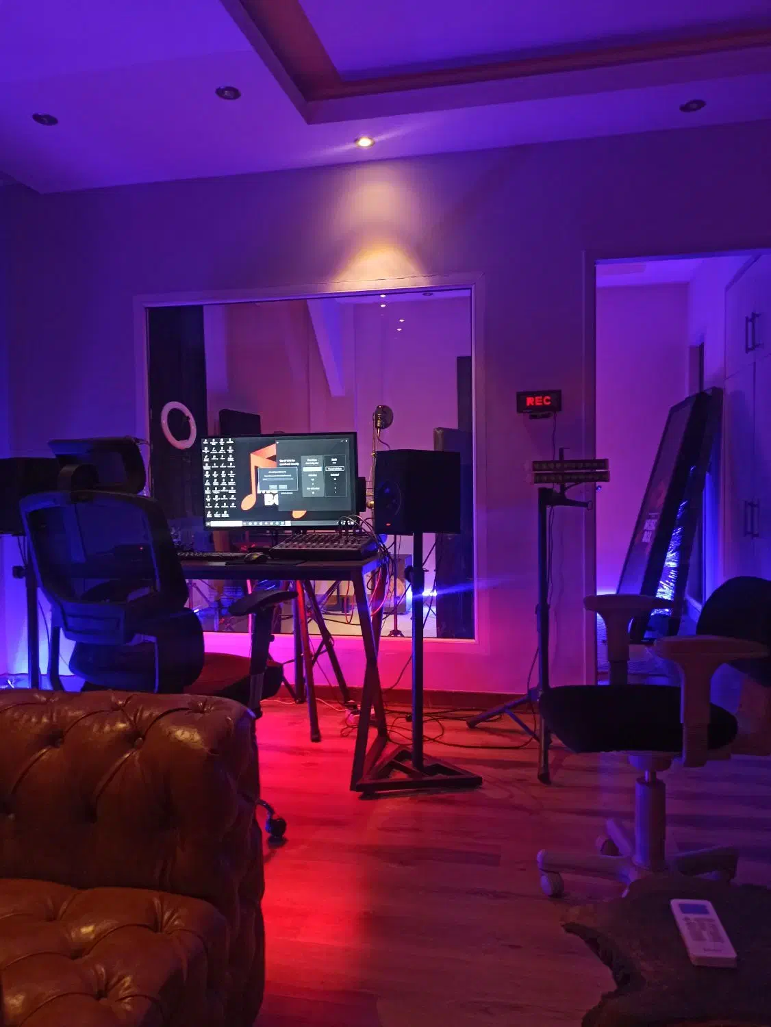 استودیو آهنگسازی استدیو خوانندگی میکس مسترینگ ضبط|خدمات پذیرایی، مراسم|مشهد, کوثر|دیوار