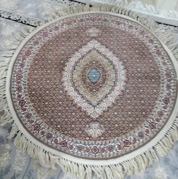 فرش ۷۰۰ شانه|فرش|بابل, |دیوار