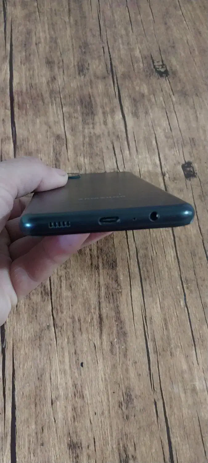 گوشی|موبایل|رشت, سلیمانداراب|دیوار