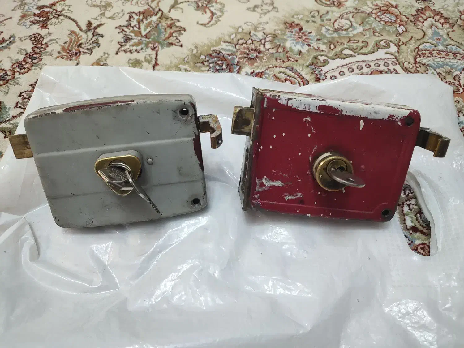 قفل درب حیاط با کلید|مصالح و تجهیزات ساختمان|تهران, دریان‌نو|دیوار