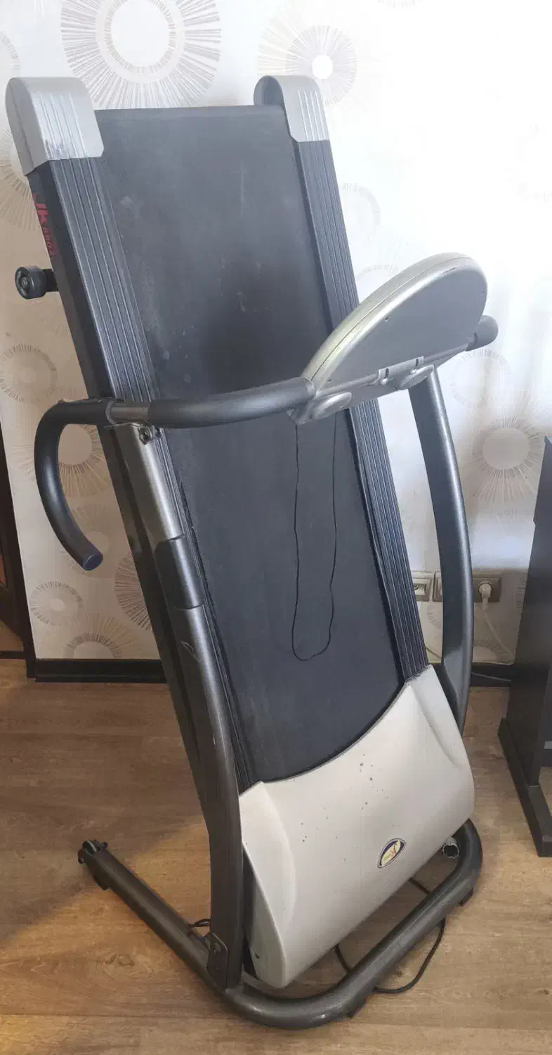 تردمیل|تجهیزات ورزشی|شاهینشهر, مخابرات (شهید بهشتی)|دیوار