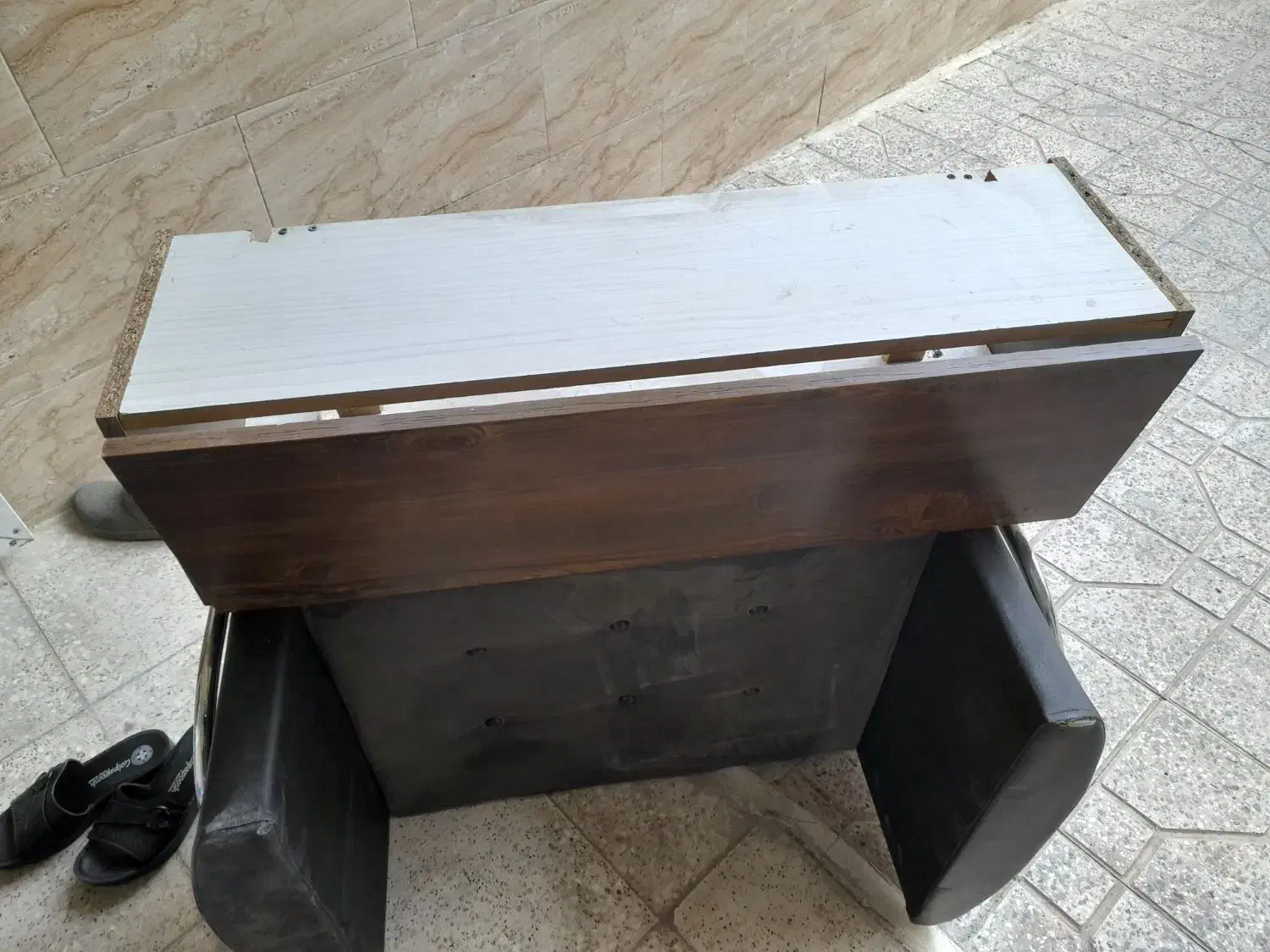 اینه کنسول و صندلی|آرایشگاه و سالن‌های زیبایی|چهاردانگه (تهران), |دیوار