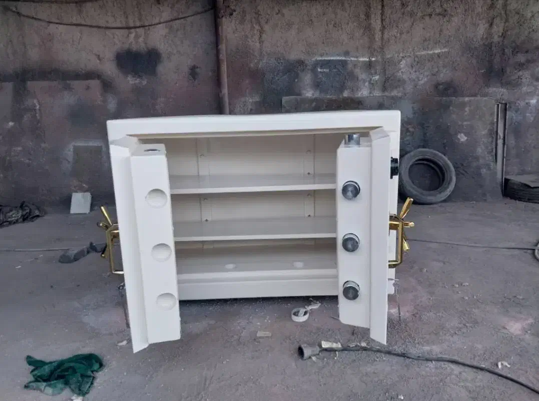 گاوصندوق زیرویترینی ضدسرقت و نسوز ابعاد 120*80*60|ابزارآلات|تهران, جمهوری|دیوار