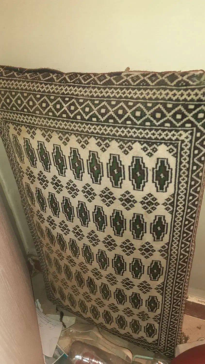 پشتی در حد نو|پشتی|تهران, شهرک آزمایش|دیوار