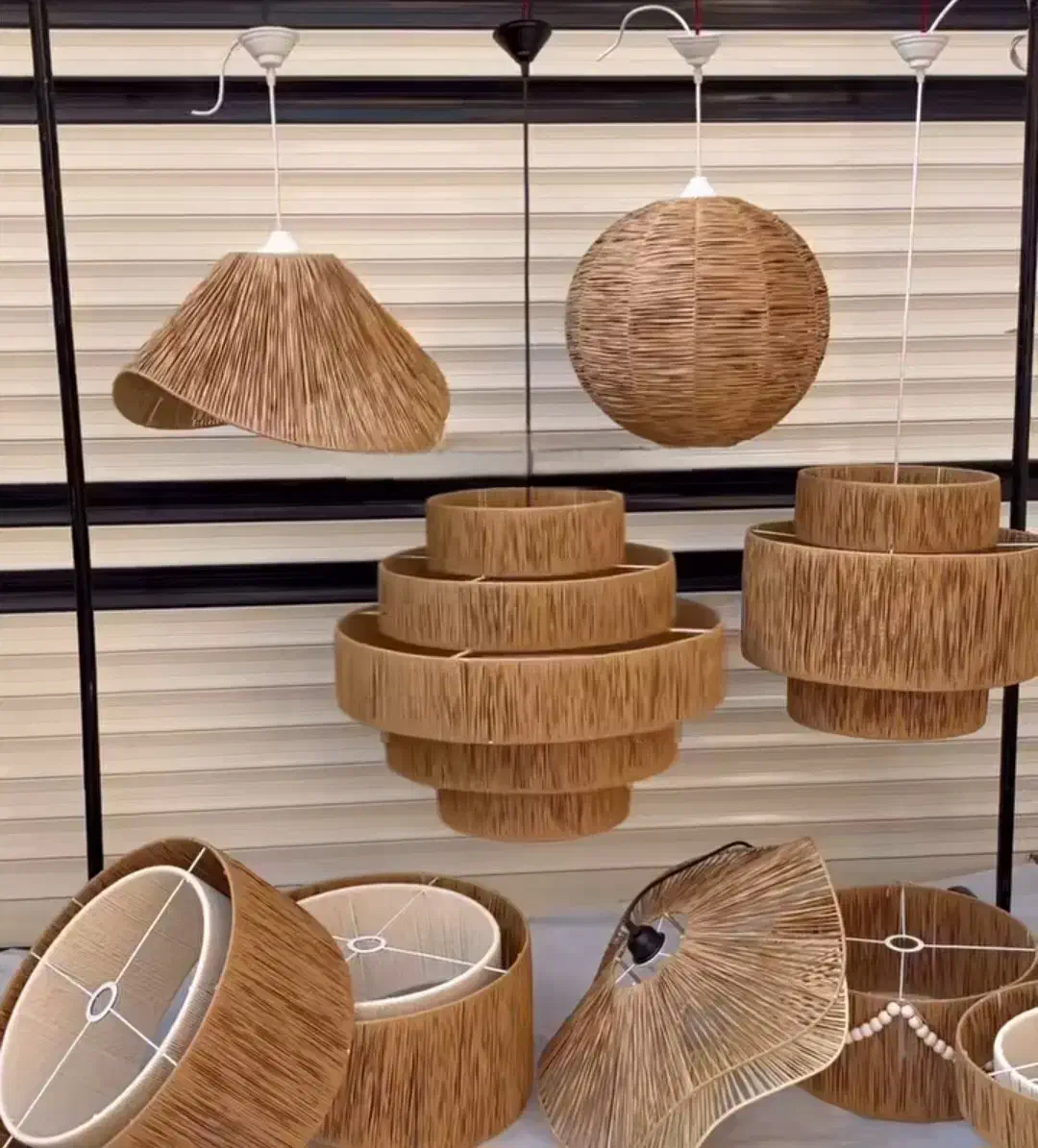 لوستر سبک بوهو|لوستر و چراغ آویز|اصفهان, دانشگاه اصفهان|دیوار