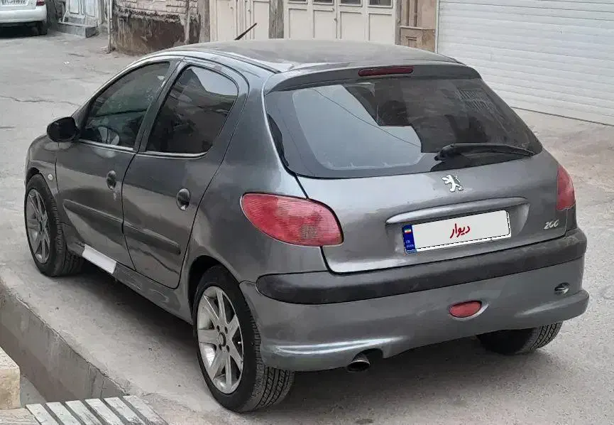 پژو 206 تیپ 2 مدل 89|خودرو سواری و وانت|شیراز, گویم|دیوار