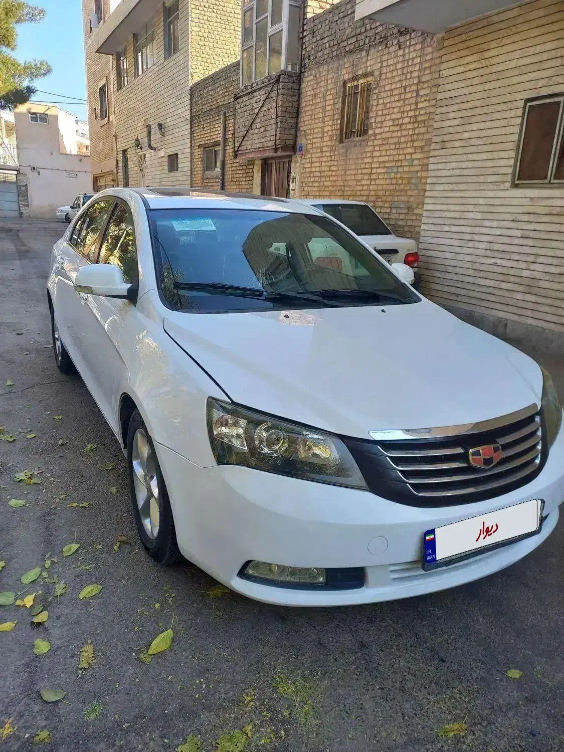 جیلی ۲۰۱۳ فول بدون رنگ اقساط معاوضه|خودرو سواری و وانت|اصفهان, سروستان|دیوار