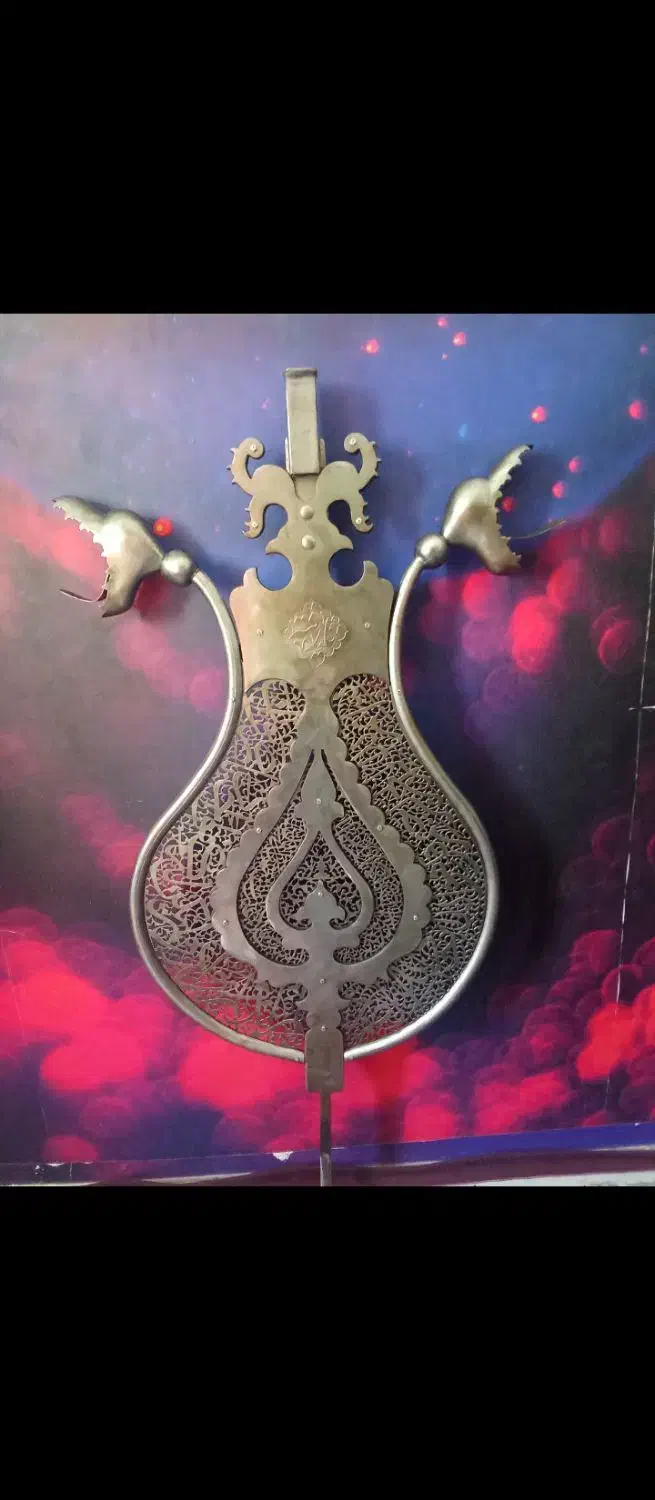 سینه طوق و شاه تیغ|کلکسیون اشیاء عتیقه|تهران, مسعودیه|دیوار