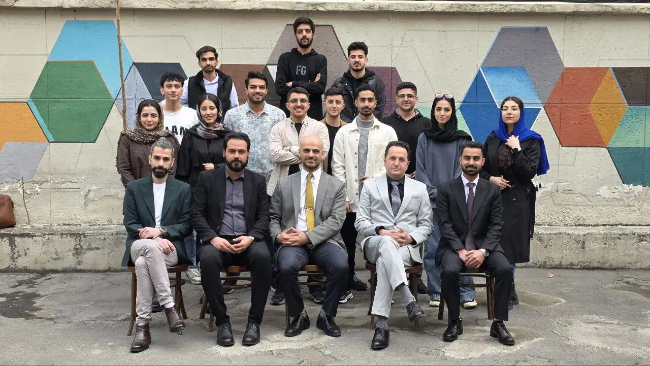 استخدام کارشناس فروش تلفنی خانم|استخدام بازاریابی و فروش|تهران, فلسطین (میدان انقلاب)|دیوار