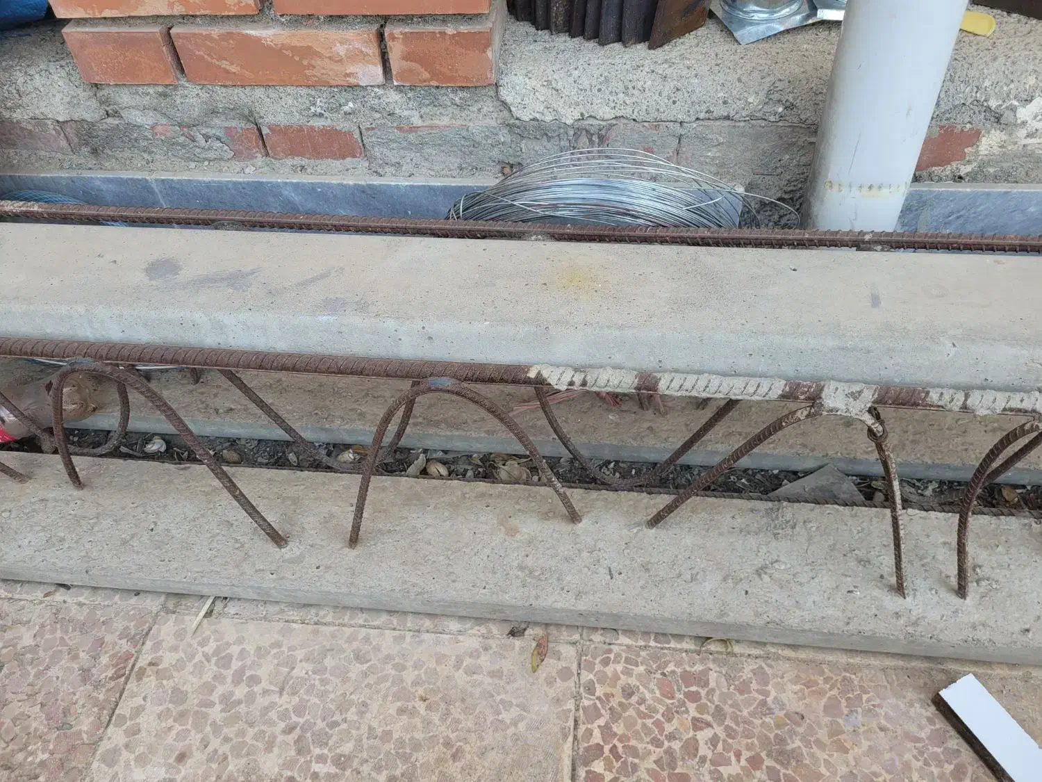 تیرچه بتونی|مصالح و تجهیزات ساختمان|پارسآباد, |دیوار