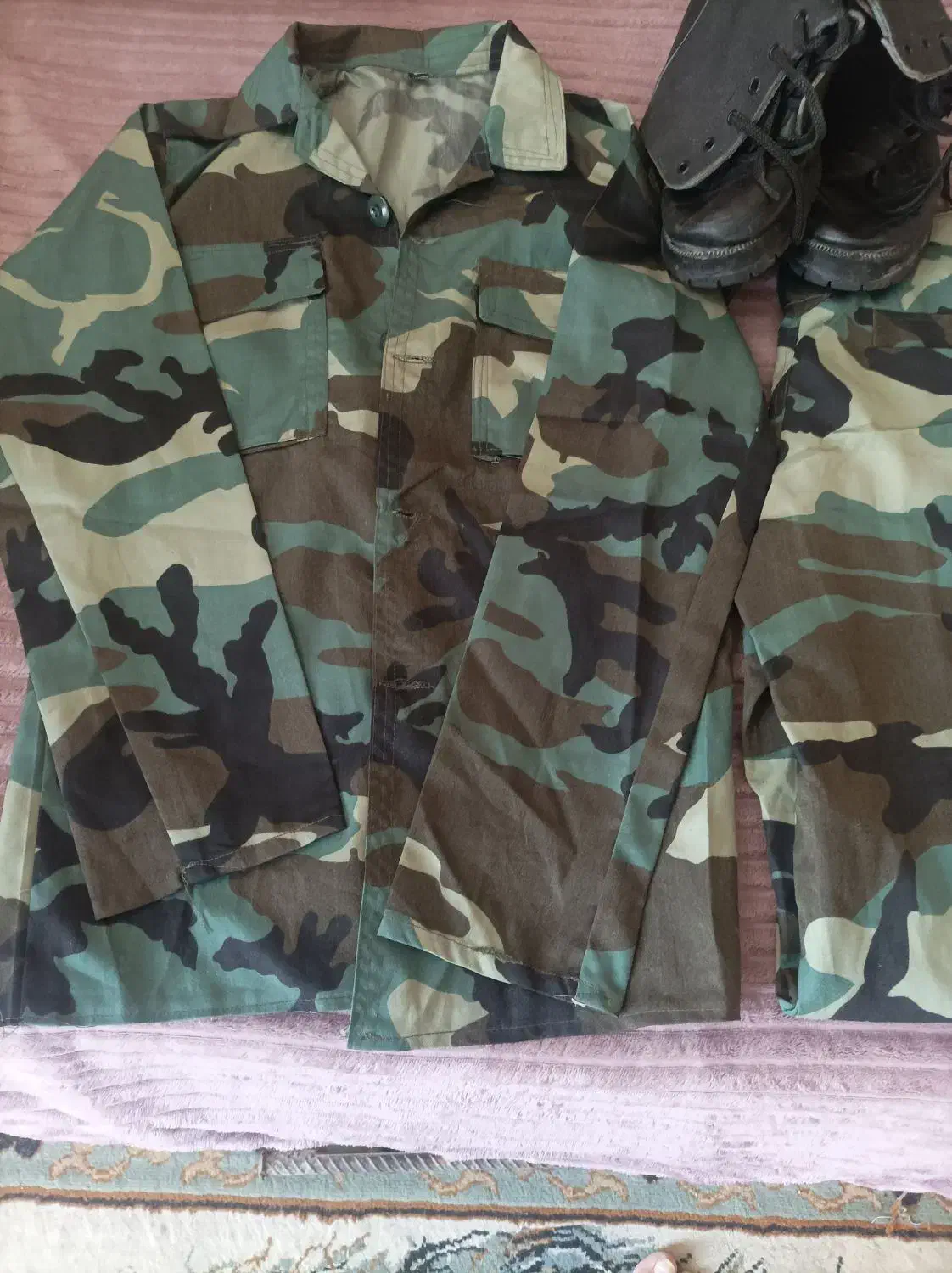 پوتین|کیف، کفش، کمربند|مشهد, الهیه|دیوار