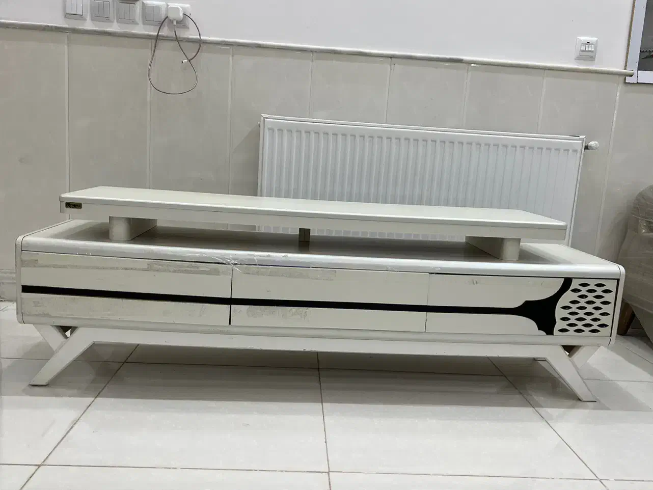 میز تلویزیون با اینه وشمعدان و فرش ۶متری|فرش|میبد, |دیوار