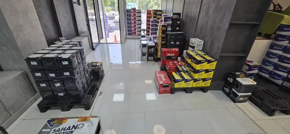 باتری اکسپرس/باطری خودرو ارسال و نصب رایگان|قطعات یدکی و لوازم جانبی|کرج, گلشهر|دیوار