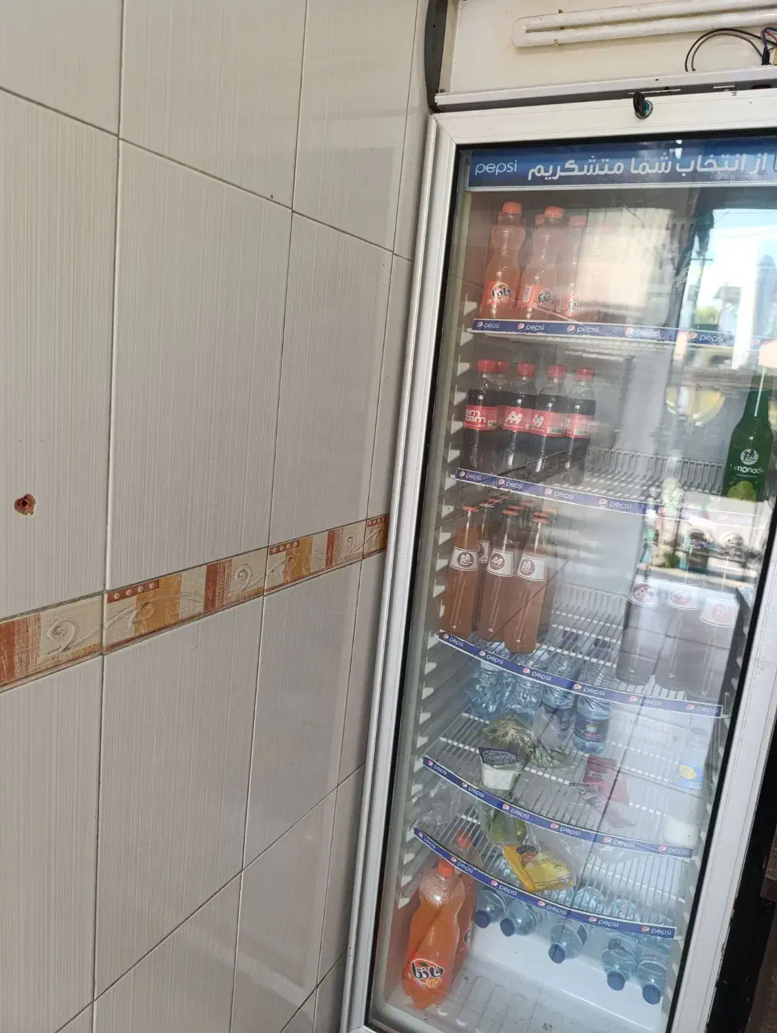 یخچال نوشابه در حد نو|فروشگاه و مغازه|رودسر, |دیوار