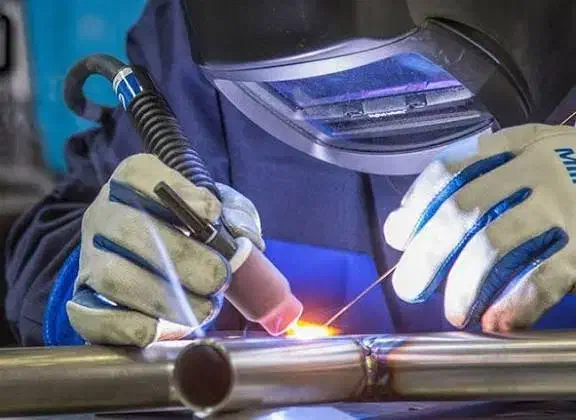 جوشکار آرگون|استخدام صنعتی، فنی، مهندسی|قم, پردیسان|دیوار