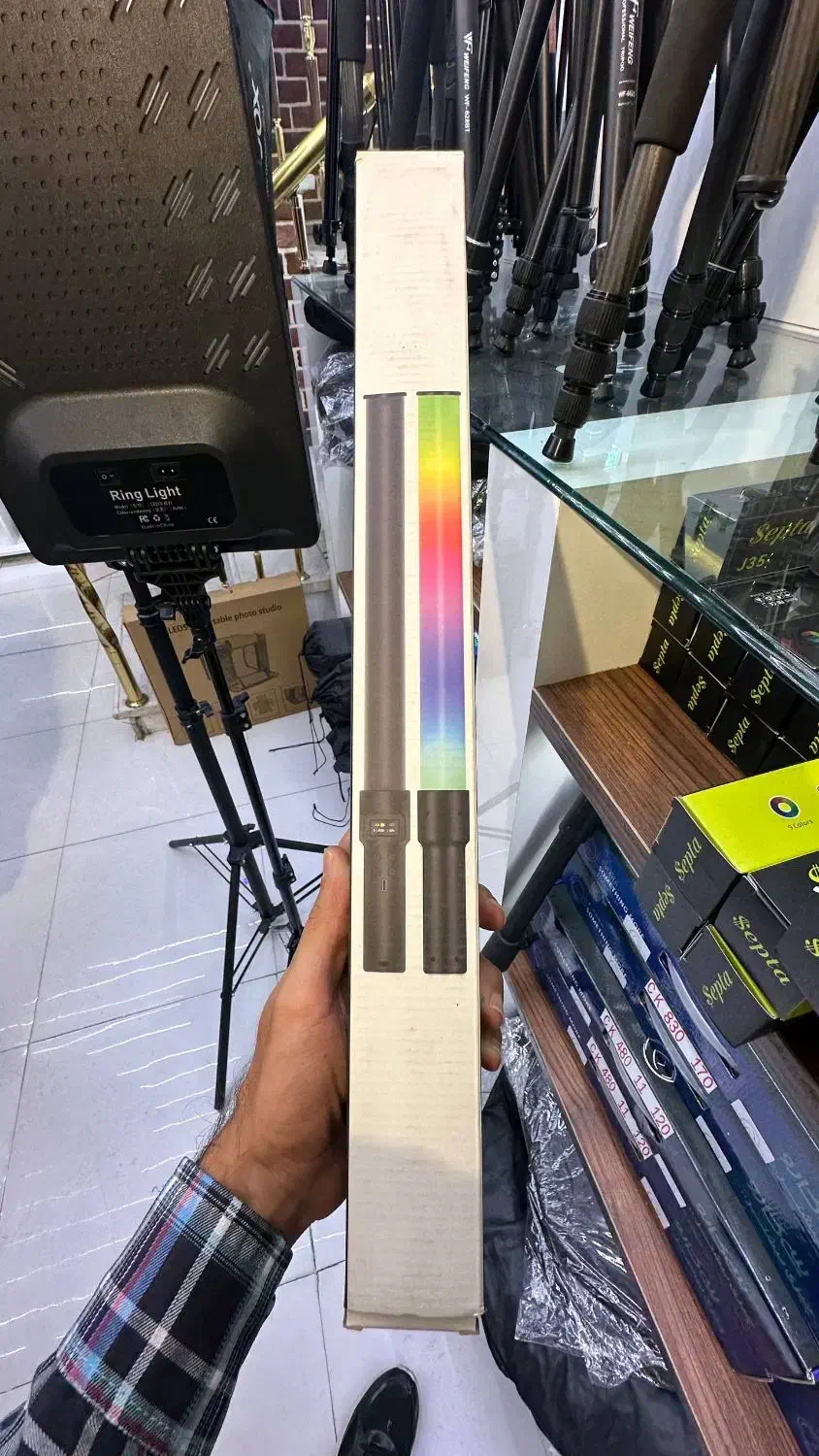 باتوم لایت ویدیو لایت rgb سافت لایت|دوربین عکاسی و فیلم‌برداری|مشهد, امام خمینی|دیوار