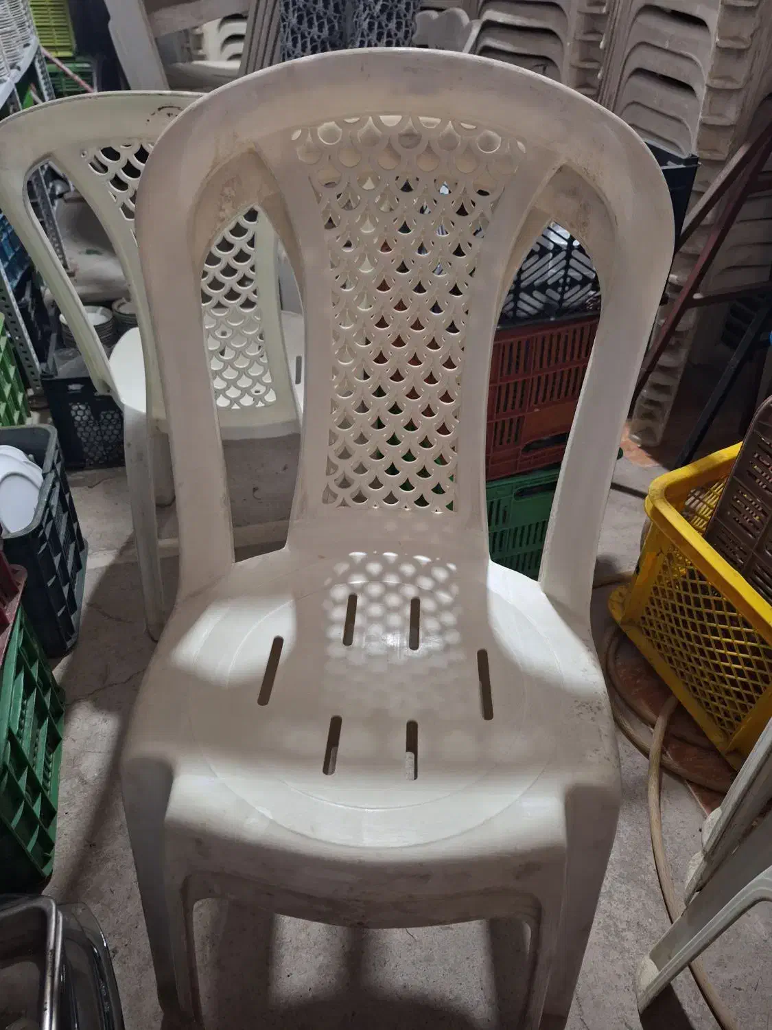 صندلی پلاستیکی|صندلی و نیمکت|تنکابن, |دیوار