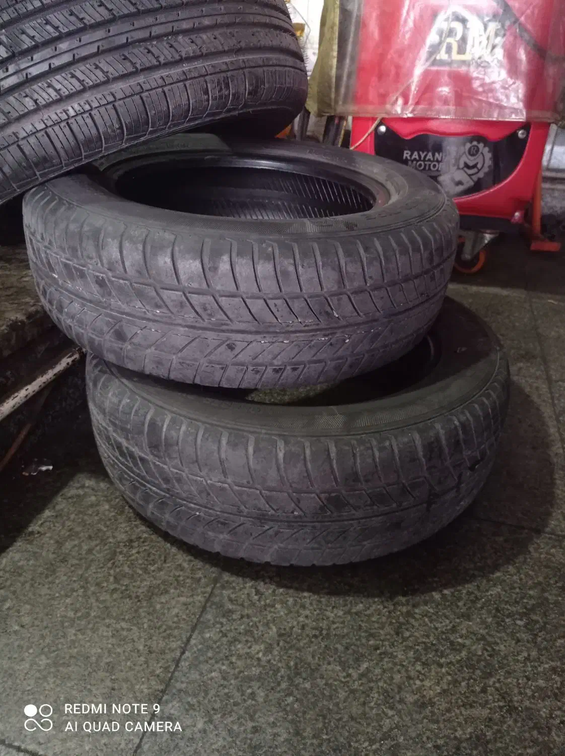 لاستیک یزد|قطعات یدکی و لوازم جانبی|خرمدره, |دیوار