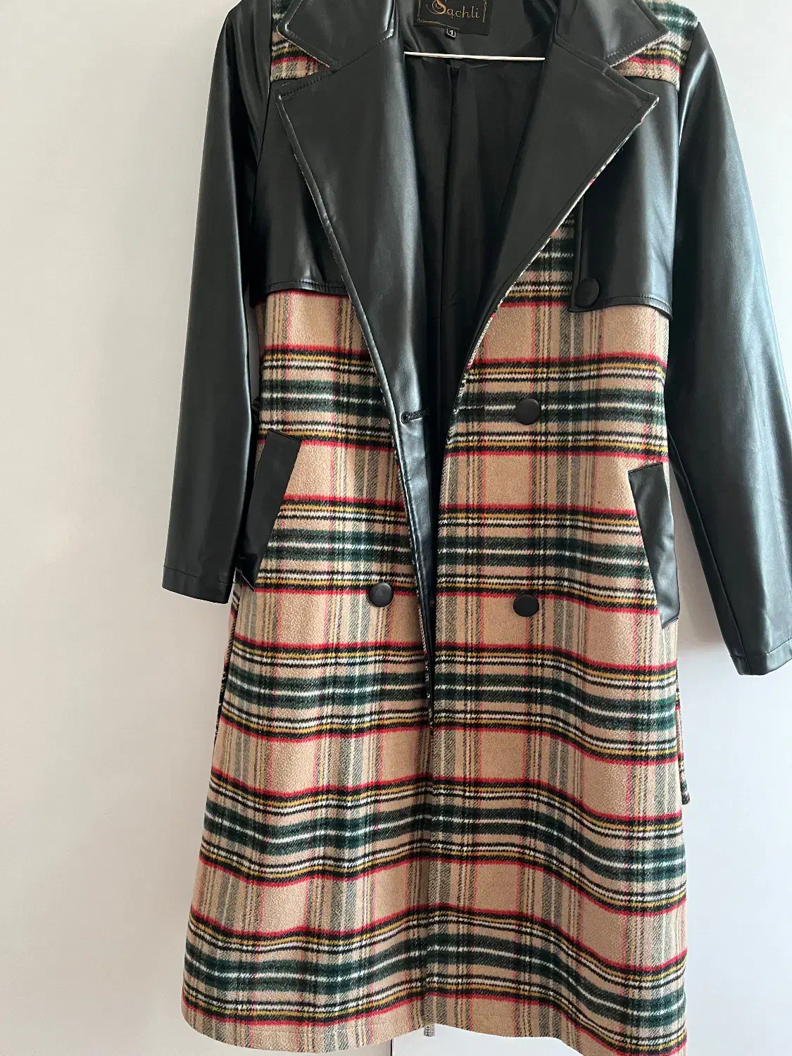 پالتو گرم در حد نو و کت کوتاه فوتر استفاده نشده|لباس|شیروان (خراسان), |دیوار