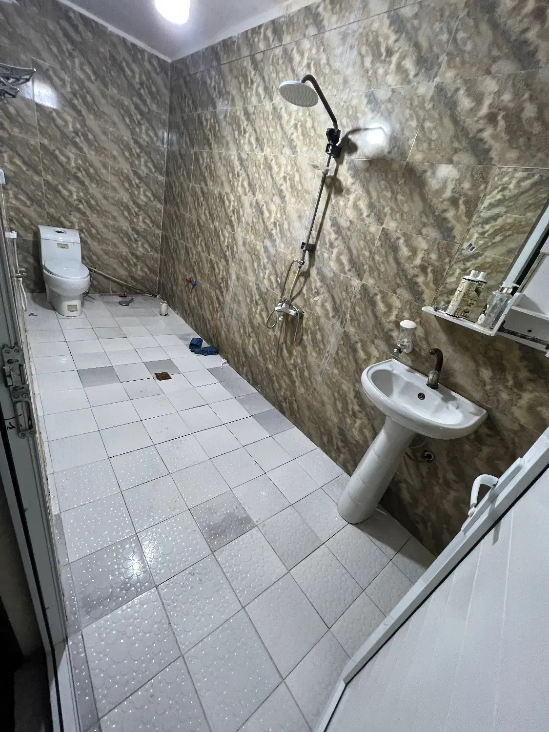 اپارتمان ۱۱۵ متری دفتر هواپیمایی رهن و اجاره|اجارهٔ آپارتمان|مسجد سلیمان, |دیوار