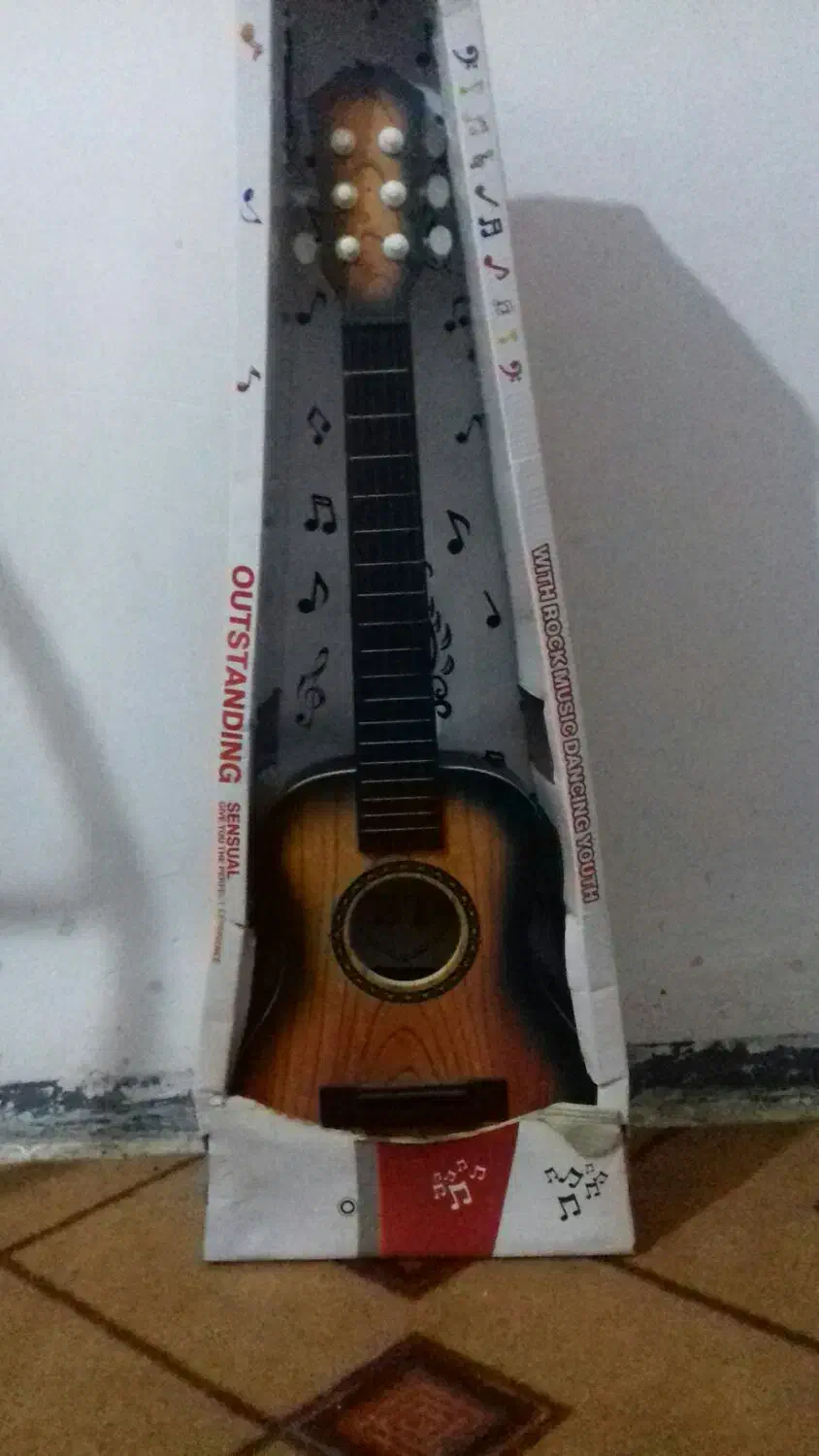 گیتار|گیتار، بیس، امپلیفایر|سوسنگرد, |دیوار