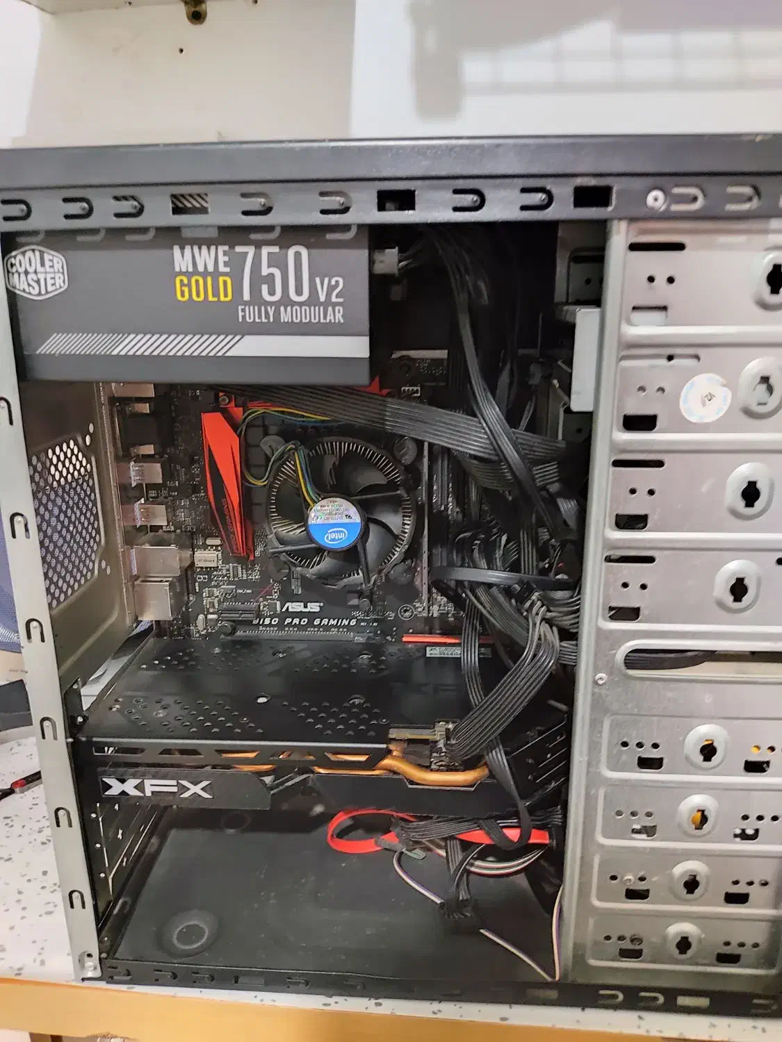 کیس گیمینگ|رایانه رومیزی|اردبیل, |دیوار