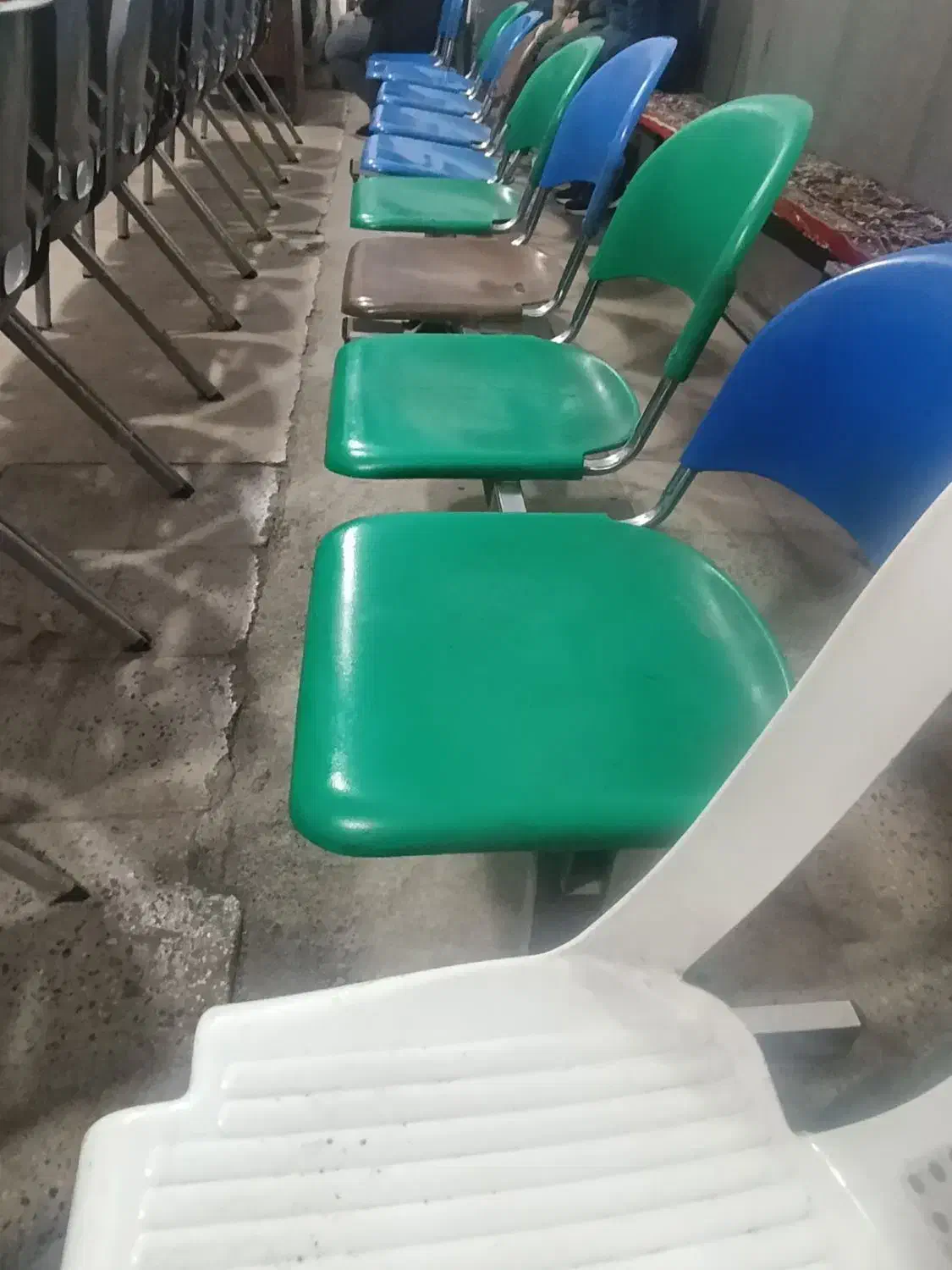 صندلی|صندلی و نیمکت|کرمانشاه, |دیوار