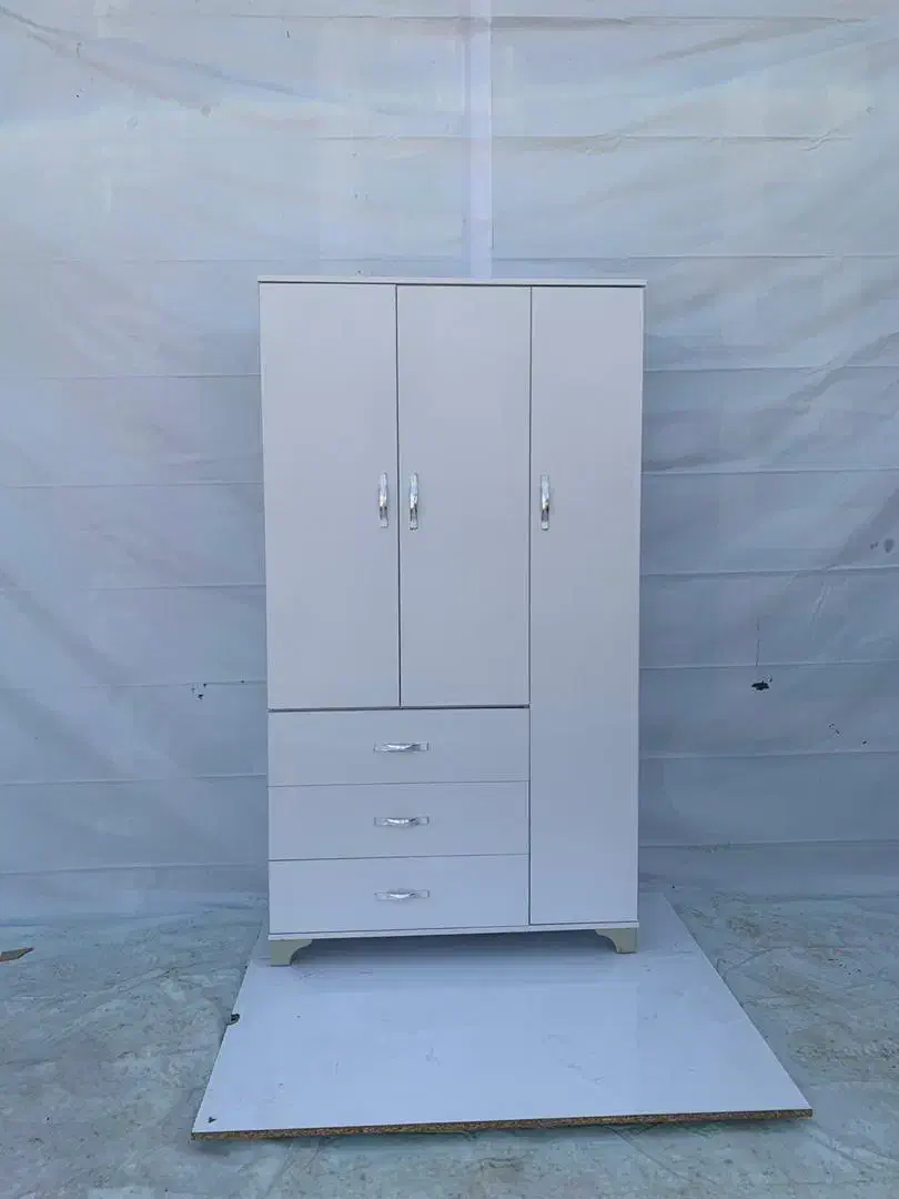 دراورکمد دوردرب ۳درب ۳کشو دراور|مبلمان خانگی و میز عسلی|مشکیندشت, |دیوار