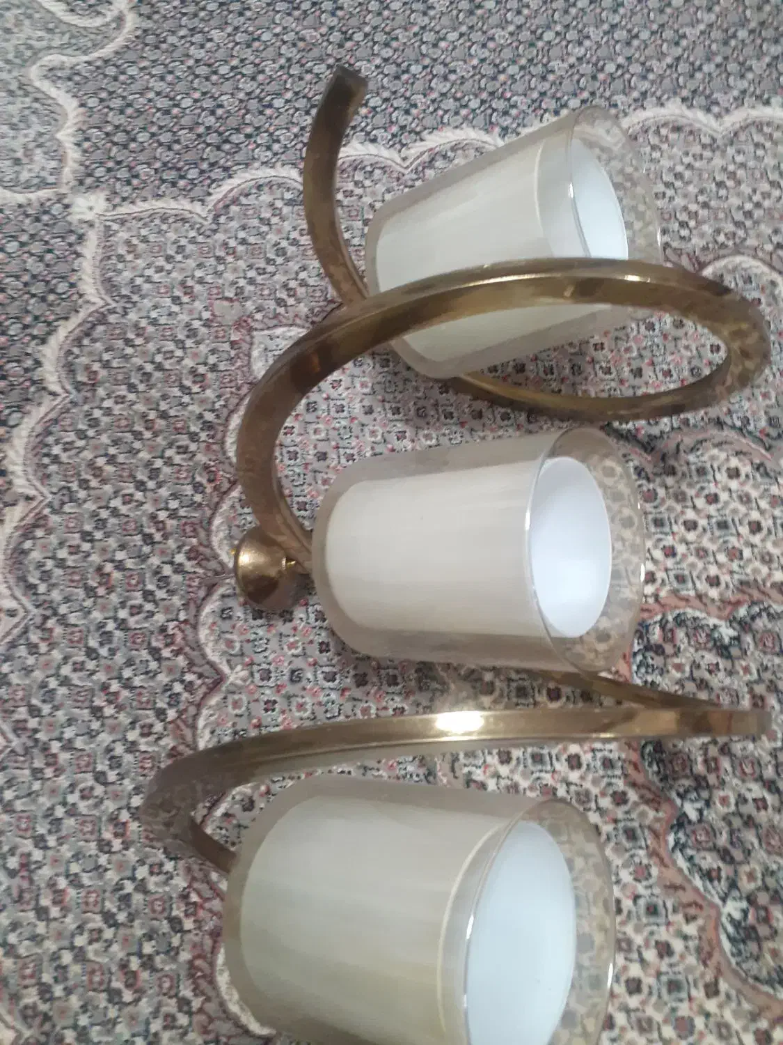 لوستر سه شاخه فنری|لوستر و چراغ آویز|تبریز, |دیوار