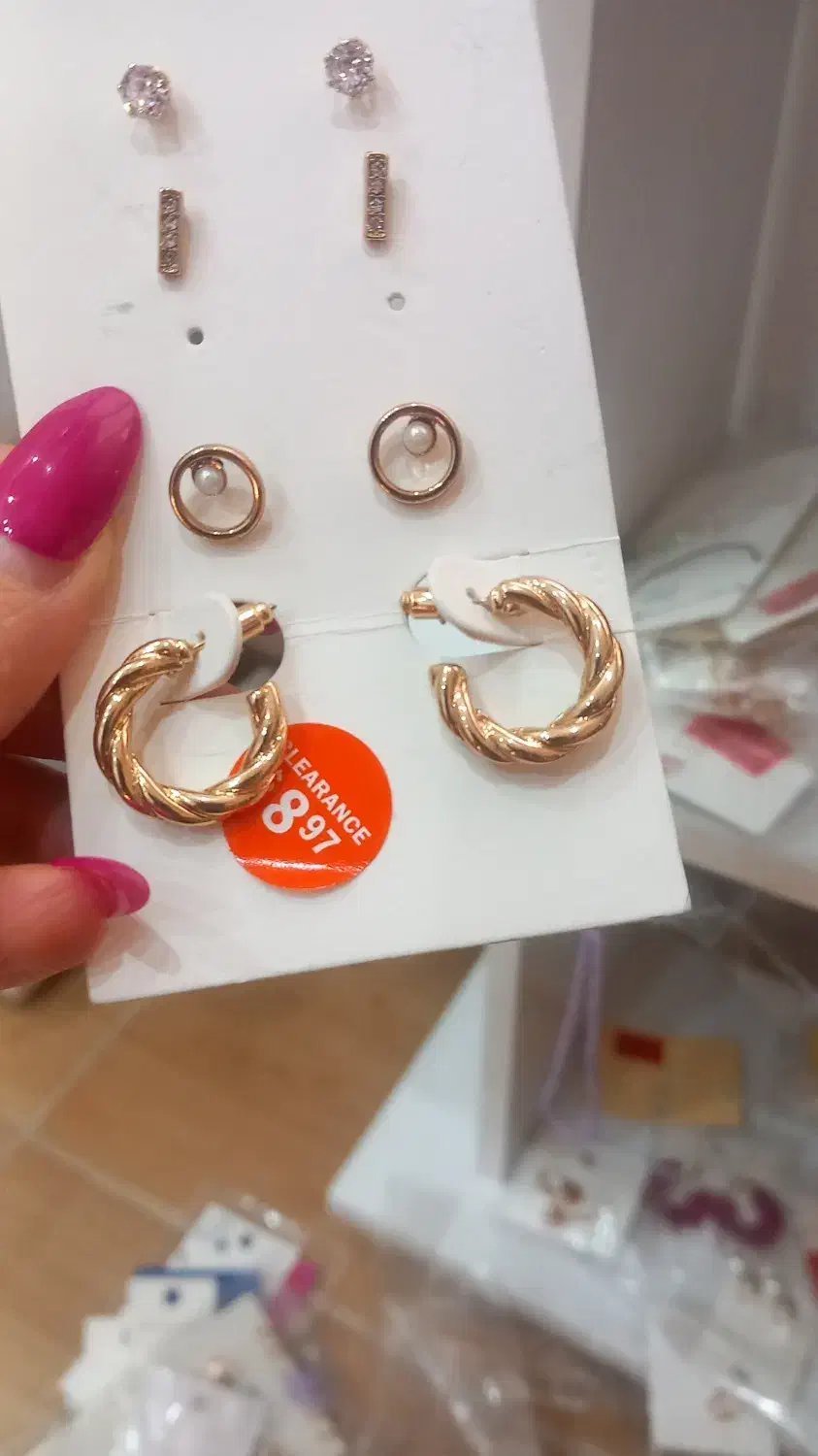 انواع گوشواره و انگشتر نو|بدلیجات|سمنان, |دیوار