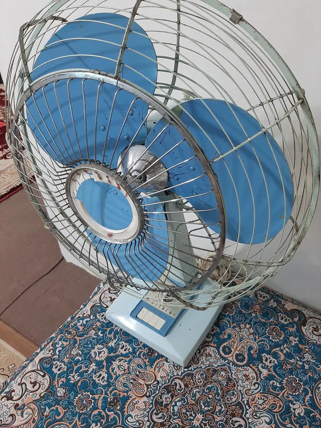 پنکه قدیمی هیتاچی|پنکه و تصفیه‌کنندهٔ هوا|کرج, محمد آباد|دیوار