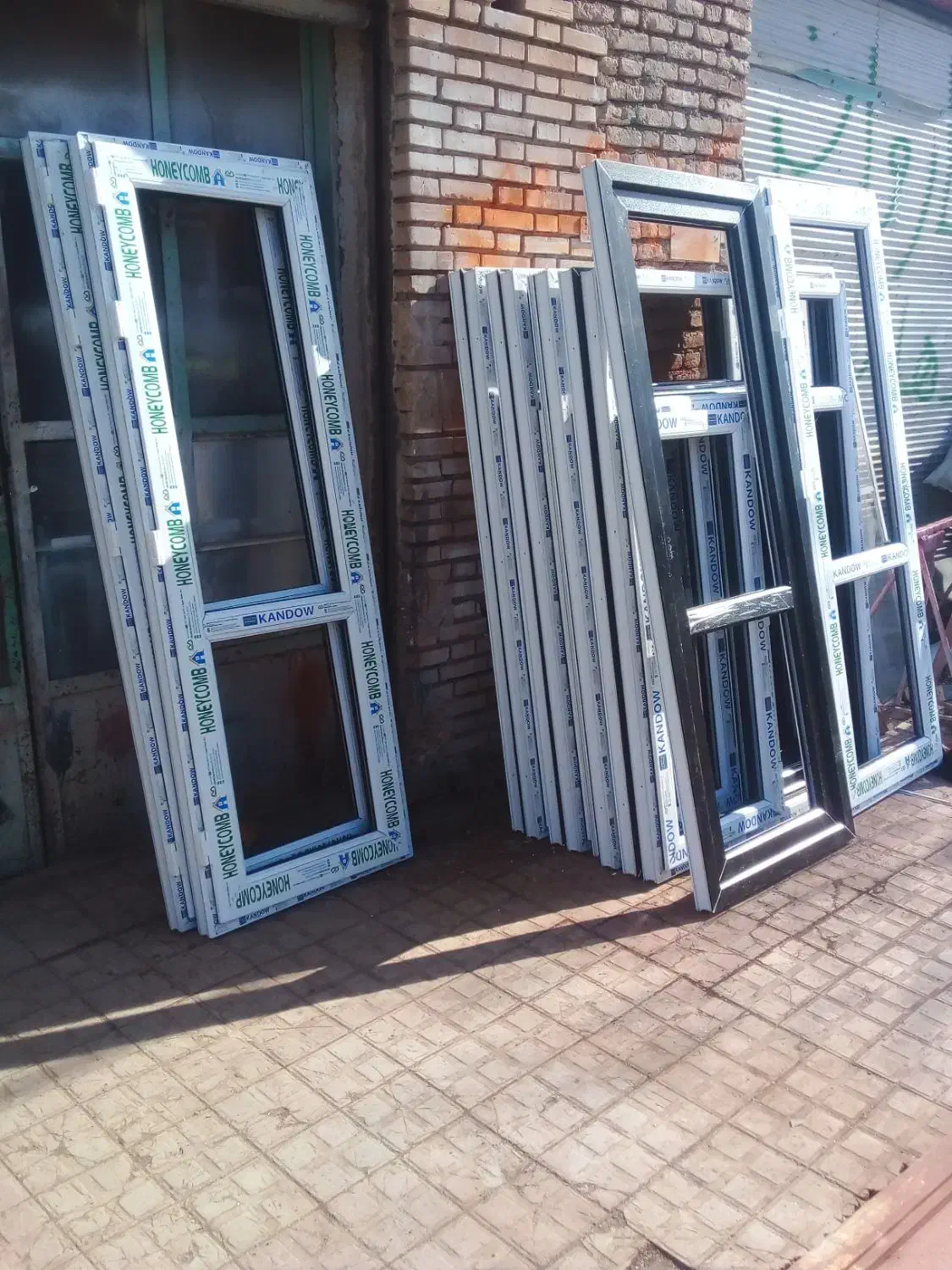 درب وپنجره دوجدارهupvc|مصالح و تجهیزات ساختمان|مهربان, |دیوار