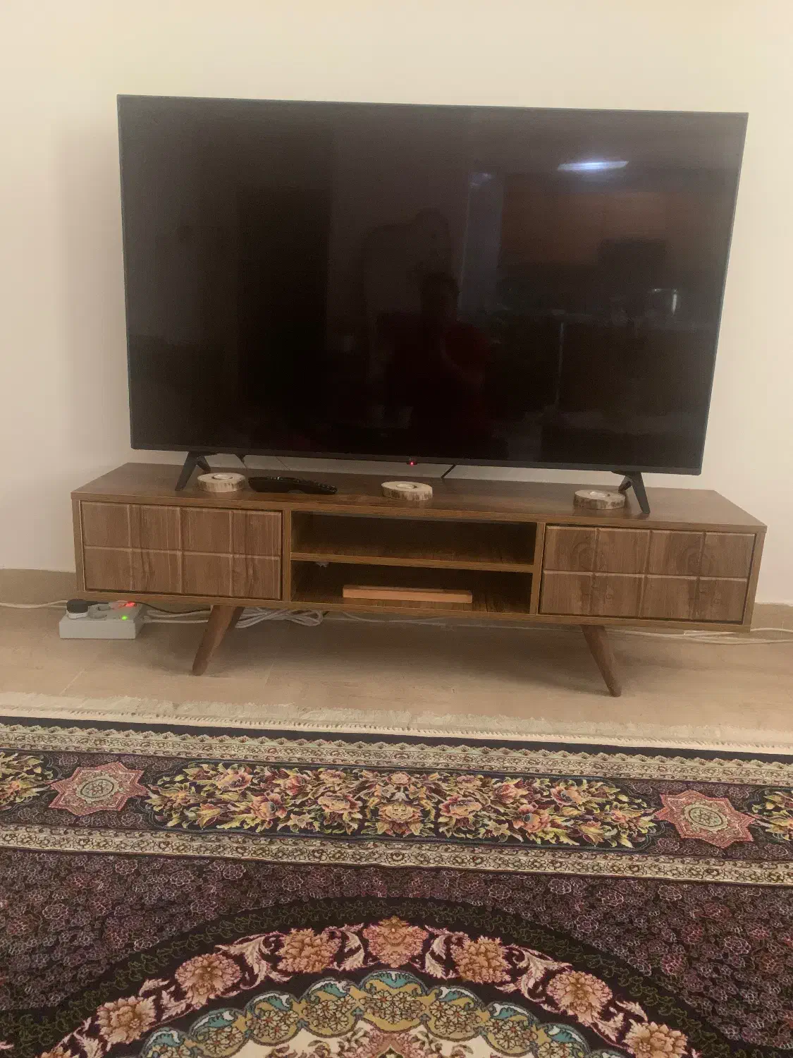 میز تلویزیون و کنسول و پلوپز|میز تلویزیون|کیش, |دیوار