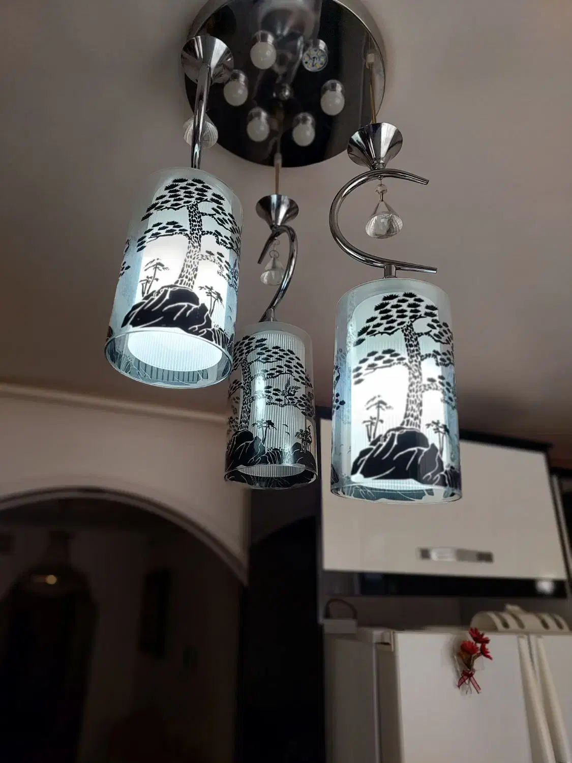 لوستر اشپزخانه|لوستر و چراغ آویز|تهران, سوهانک|دیوار