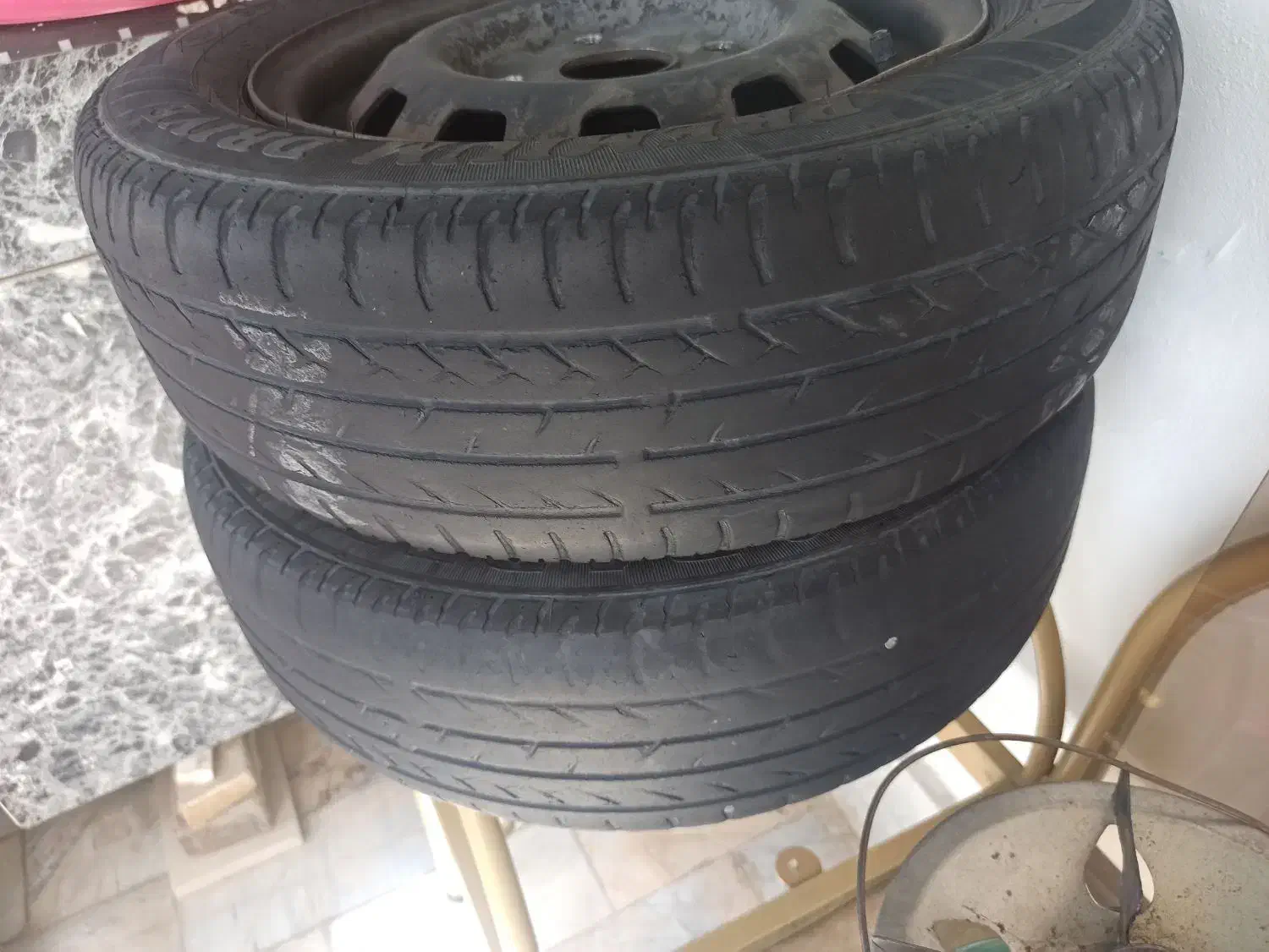 لاستیک پراید همراه با رینگ و لاستیک پژویی|قطعات یدکی و لوازم جانبی|پردیس, فاز ۴|دیوار