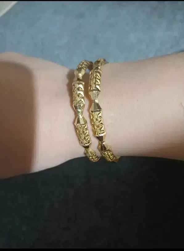 النگو|بدلیجات|بمپور, |دیوار