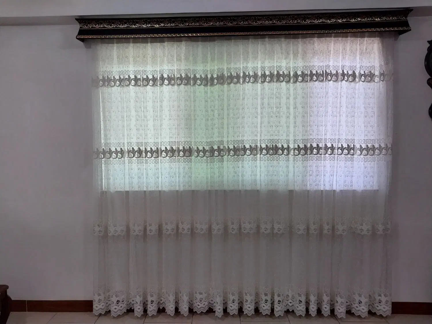 پرده به همراه آستر و کتیبه.|پرده، رانر، رومیزی|لاهیجان, آهندان|دیوار