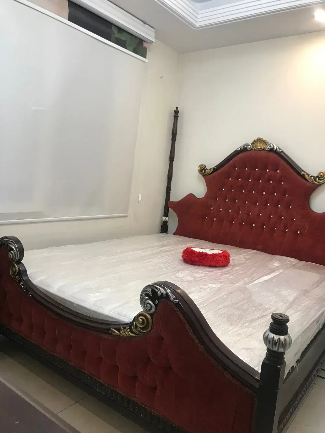 سرویس تخت خواب ۲ نفره چوب و تشک خوشخواب برن آلمان|تخت و سرویس خواب|تهران, کوی بیمه|دیوار