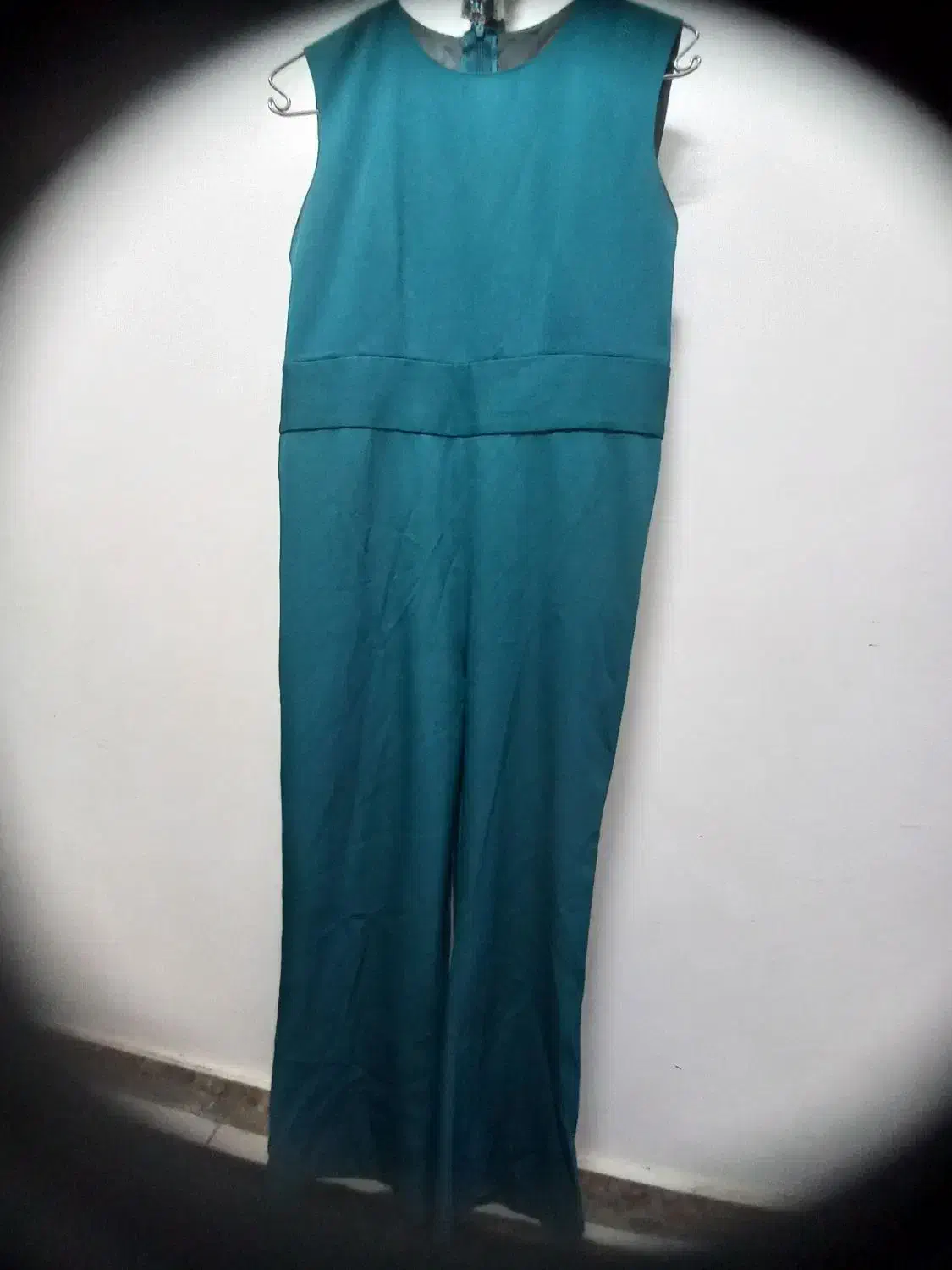 تعدادی لباس در حد نو|لباس|رباطکریم, نصیرشهر|دیوار