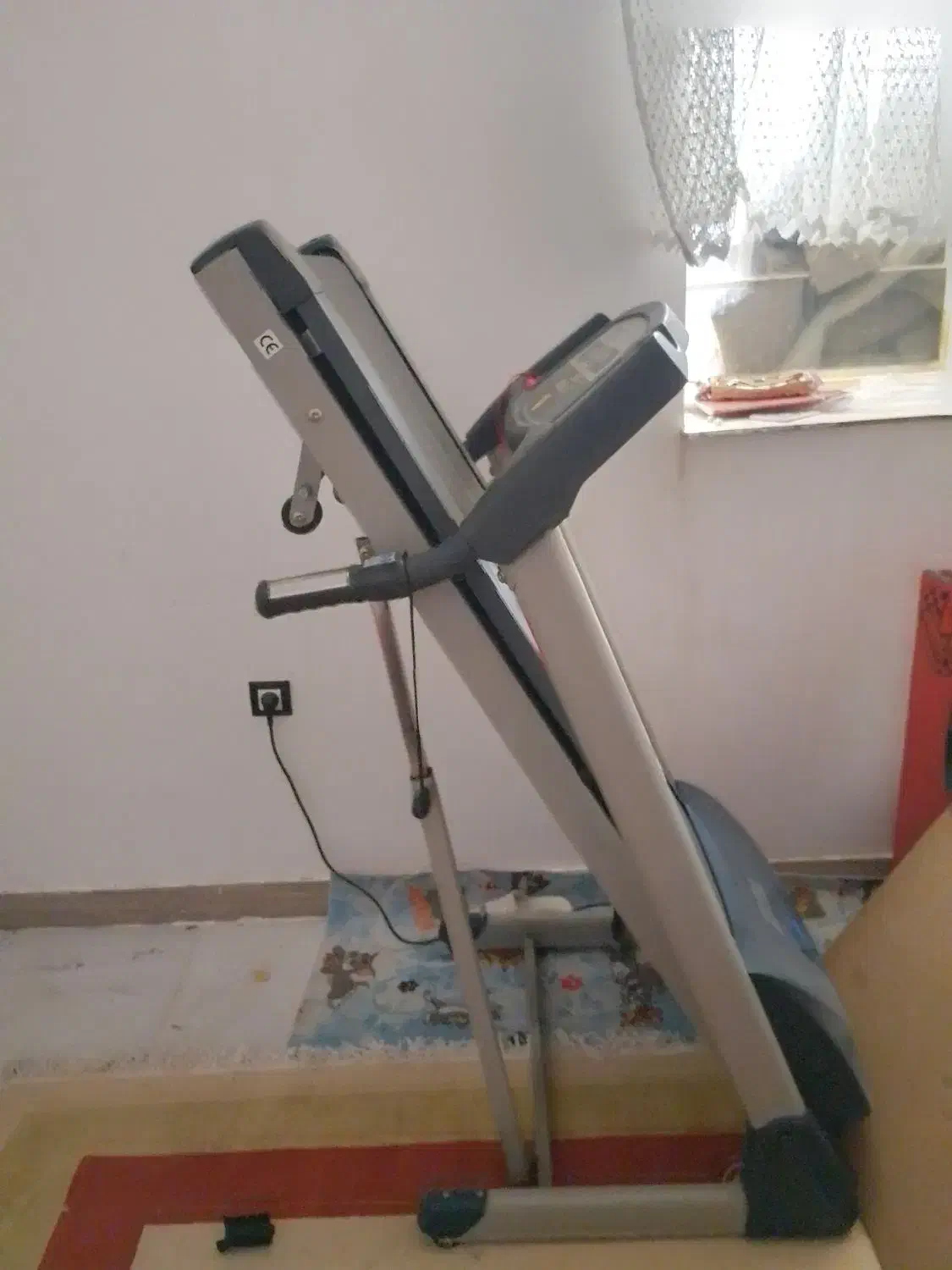 تردمیل کم کارکرد|تجهیزات ورزشی|ایلام, |دیوار